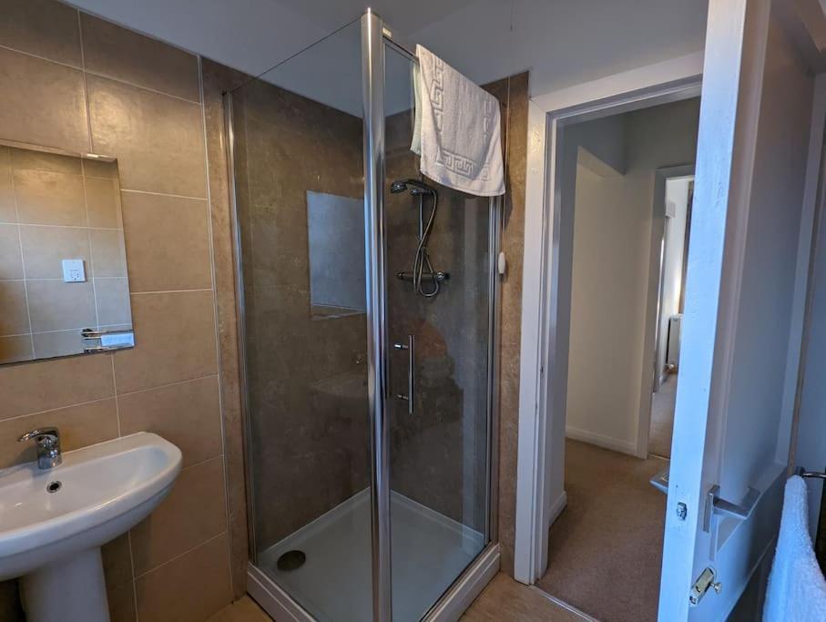 Two Bedroom Flat In Bridge Of Allan, Stirling Ngoại thất bức ảnh